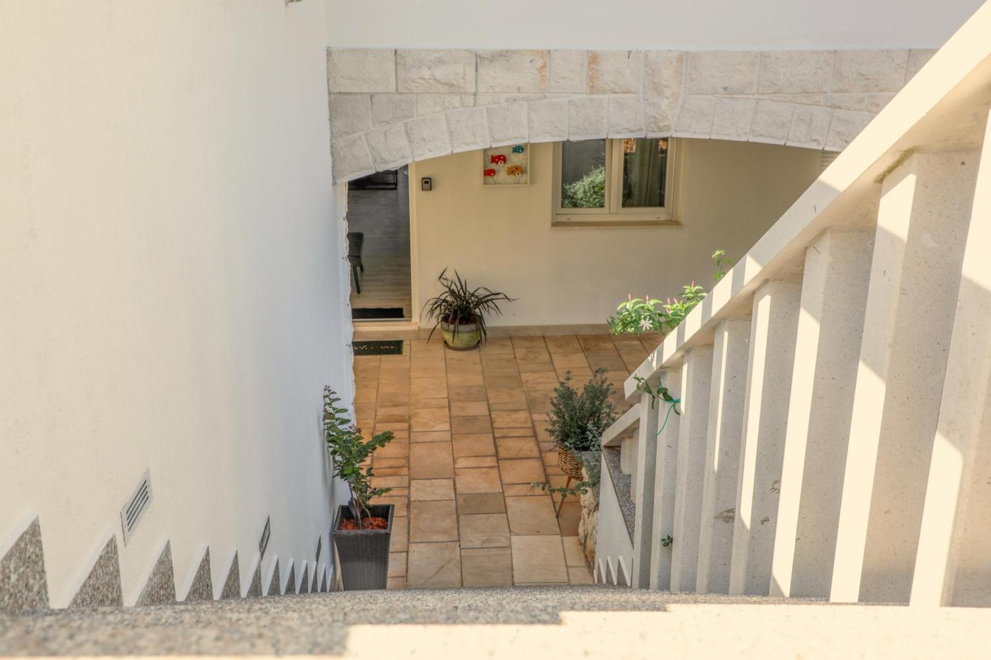 Juric 32 - Boutique Apartments フヴァル エクステリア 写真